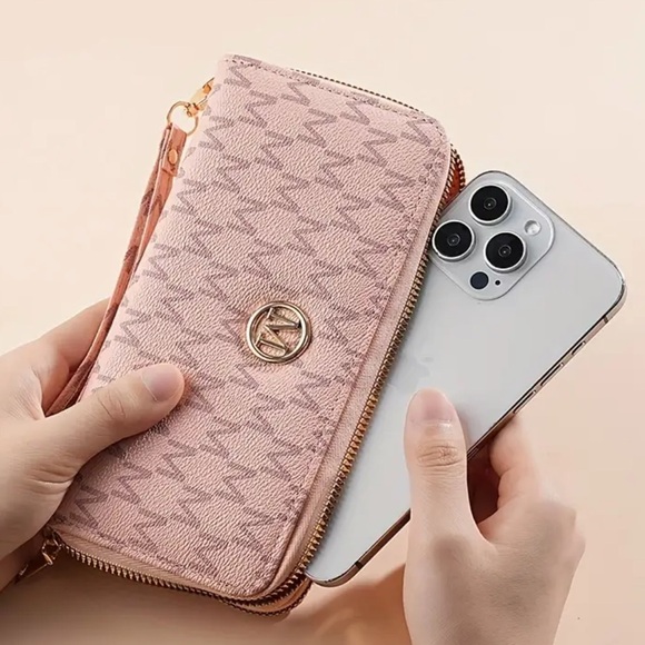 Elegant Pink Women's Long Wallet - Picture 2 of 4